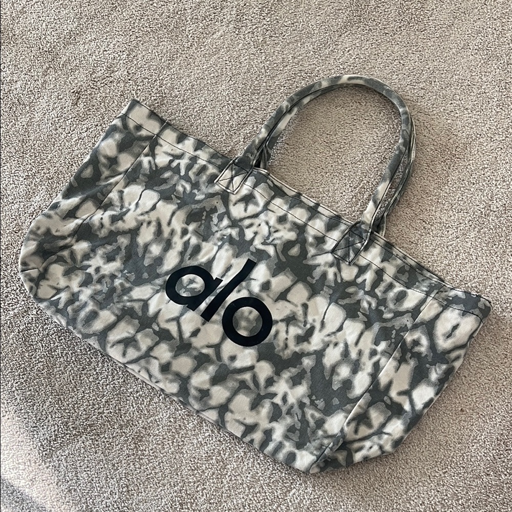 Alo Gray Tote Bag
